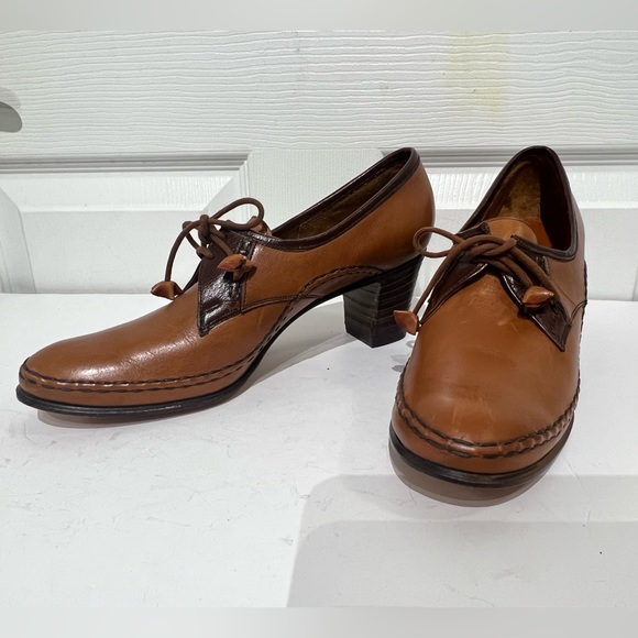 Like new Barker of Earls of Barton,England designed by William Barker Sz 6.5 - Picture 3 of 17